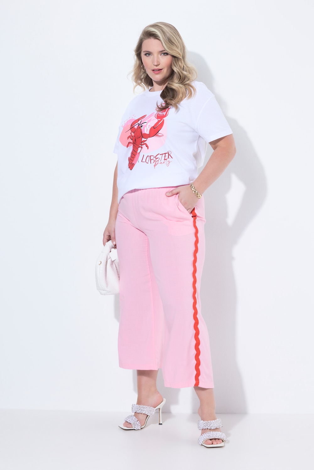 Broek, wijde rechte pijp, gegolfde streep opzij