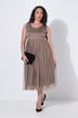 Robe midi, jupe plissée et décolleté rond, coupe évasée