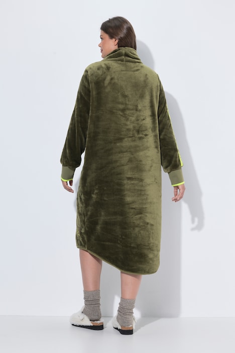 Teddy-Kleid, Stehkragen, Langarm
