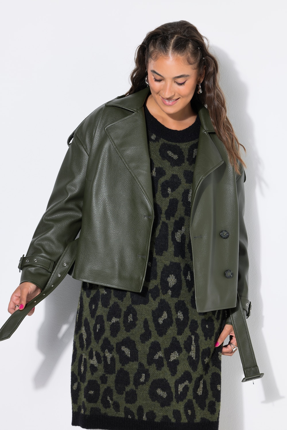 Jakke i kunstskinn, oversize passform, bikerlook