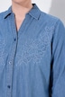 Jeanskleid, oversized, florale Stickerei, Langarm
