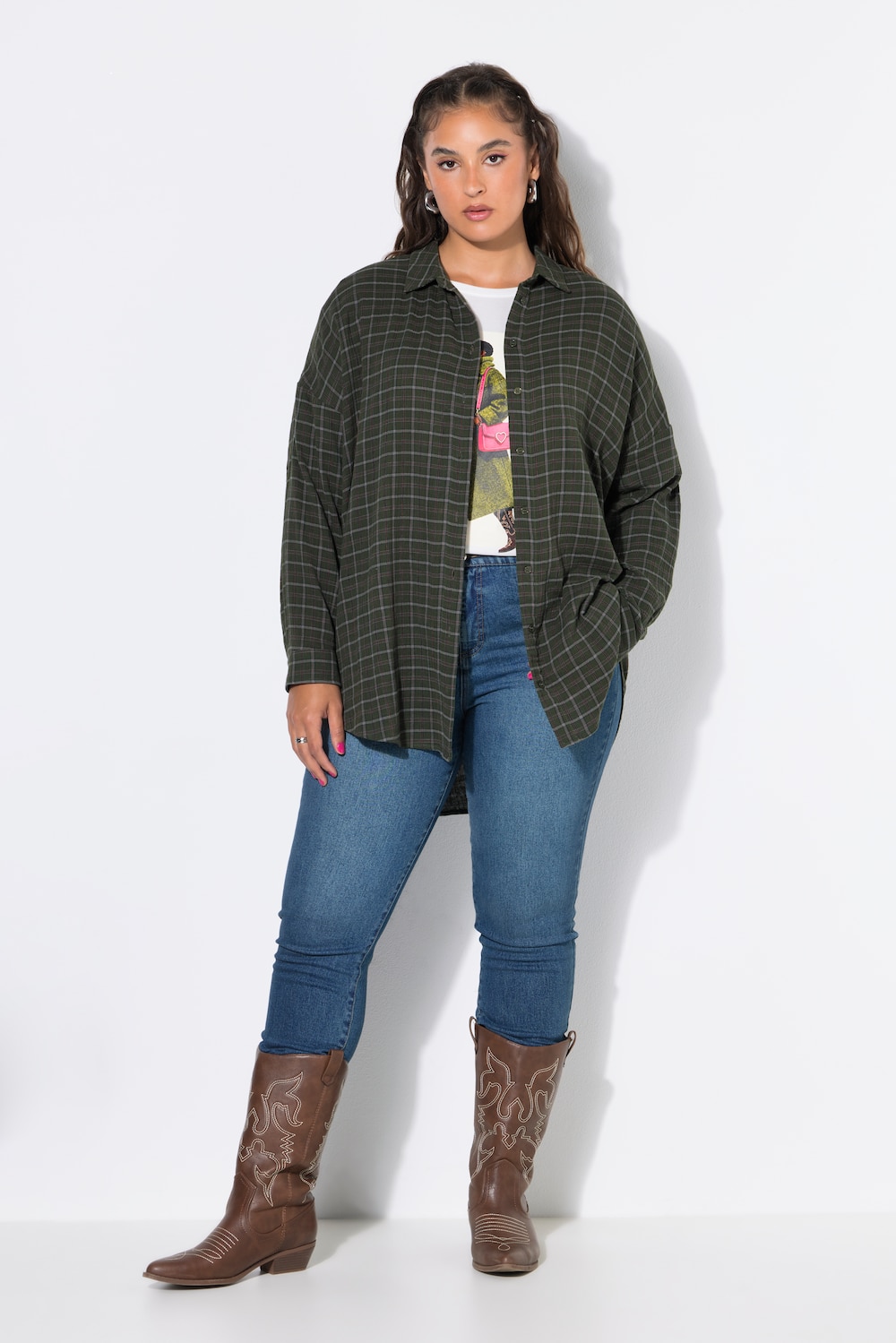 Ternet musselinbluse, oversized, lange ærmer