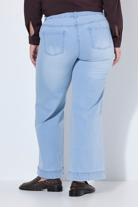 Jeans, weites Bein, Bügelfalte