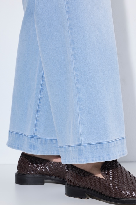 Jeans, weites Bein, Bügelfalte