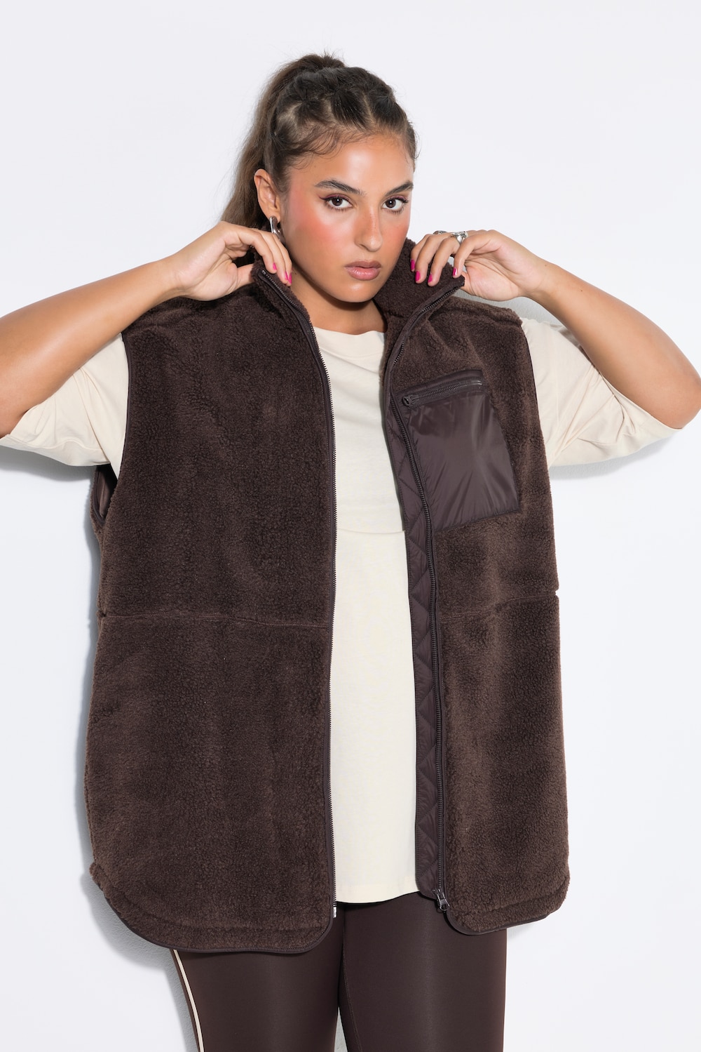 Teddyfell-Weste, Oversize Shape, Zipptasche