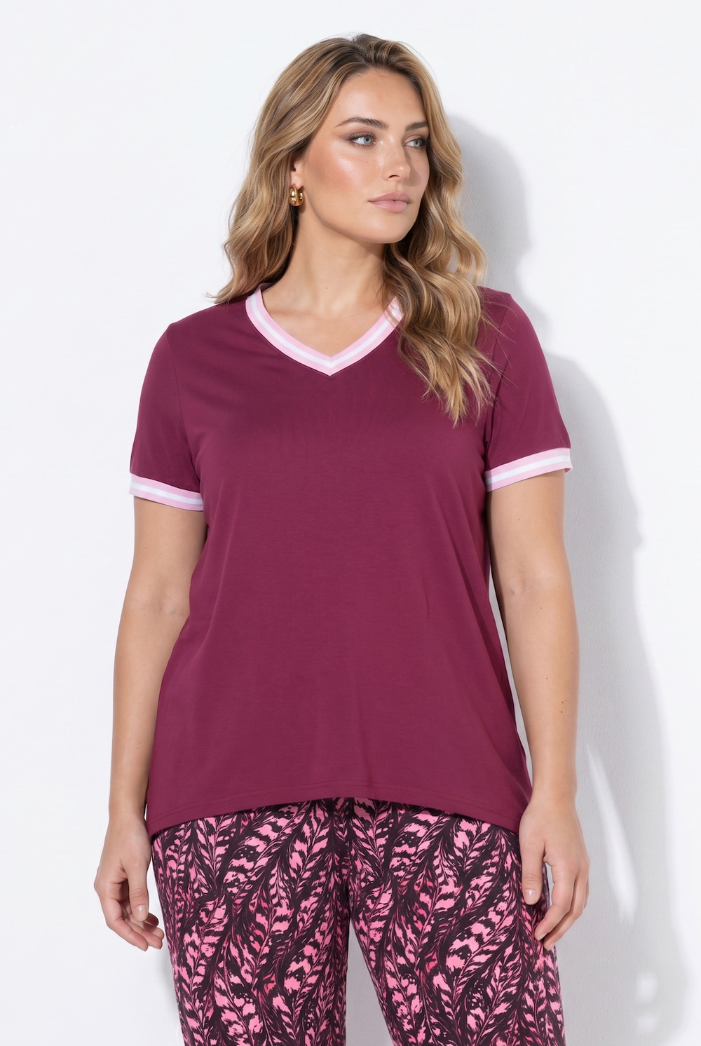 T-Shirt, A-Linie, Streifenbündchen, gerundeter Saum