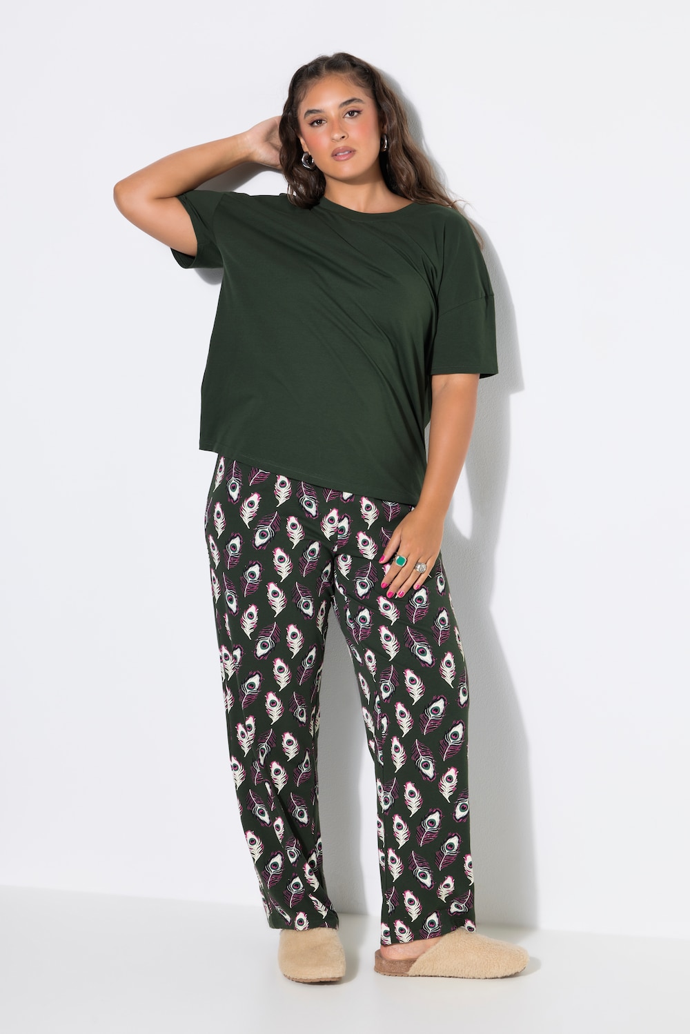 Schlafanzug, Zweiteiler, uni Shirt, lange Hose mit Print