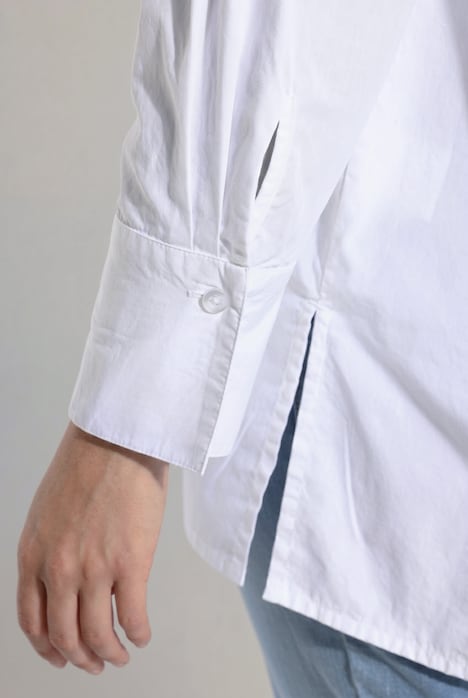 Hemdbluse, oversized, Zier-Ösen am Hemdkragen