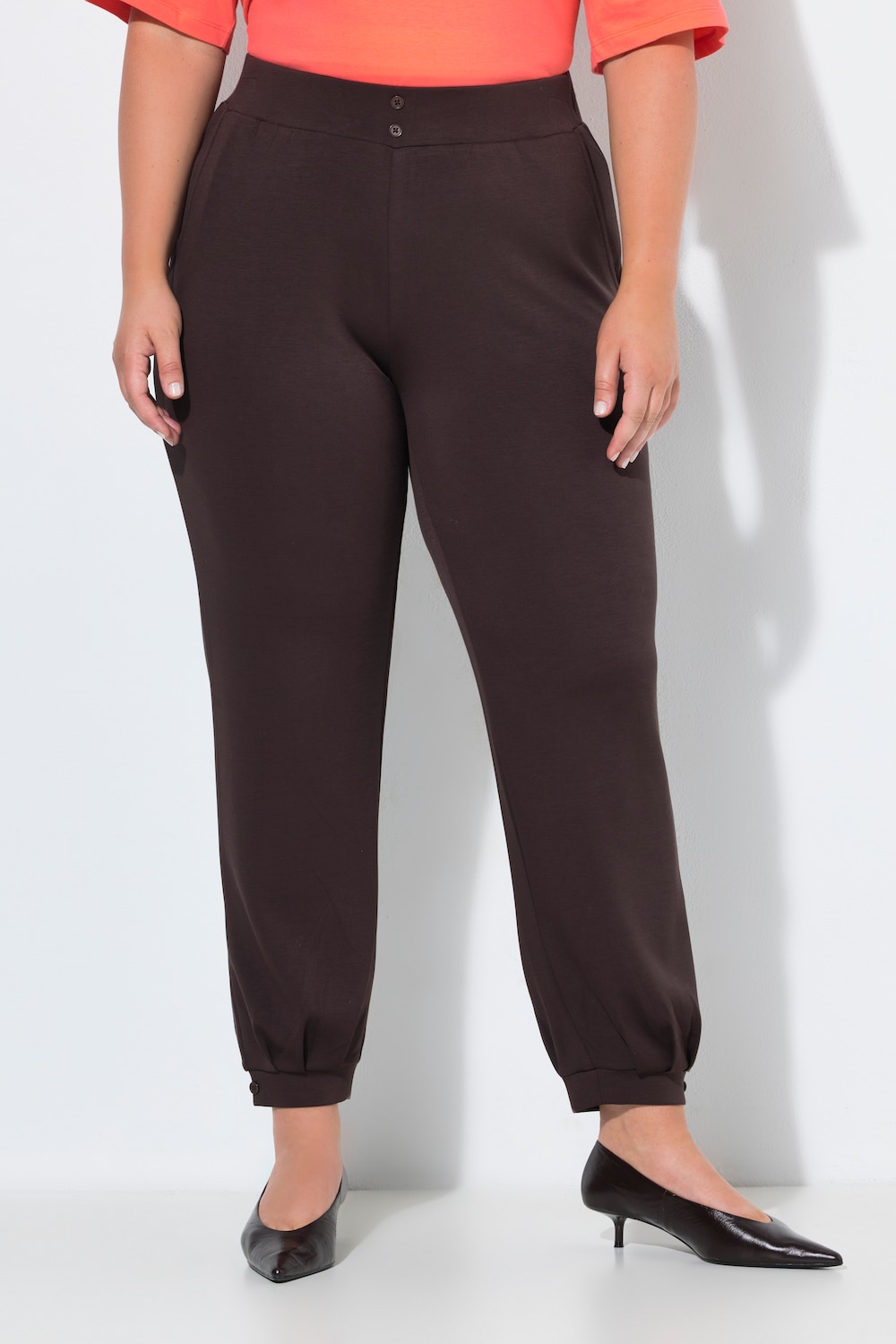 Joggpants, bequeme Passform, Elastikbund, Schmuckknöpfe
