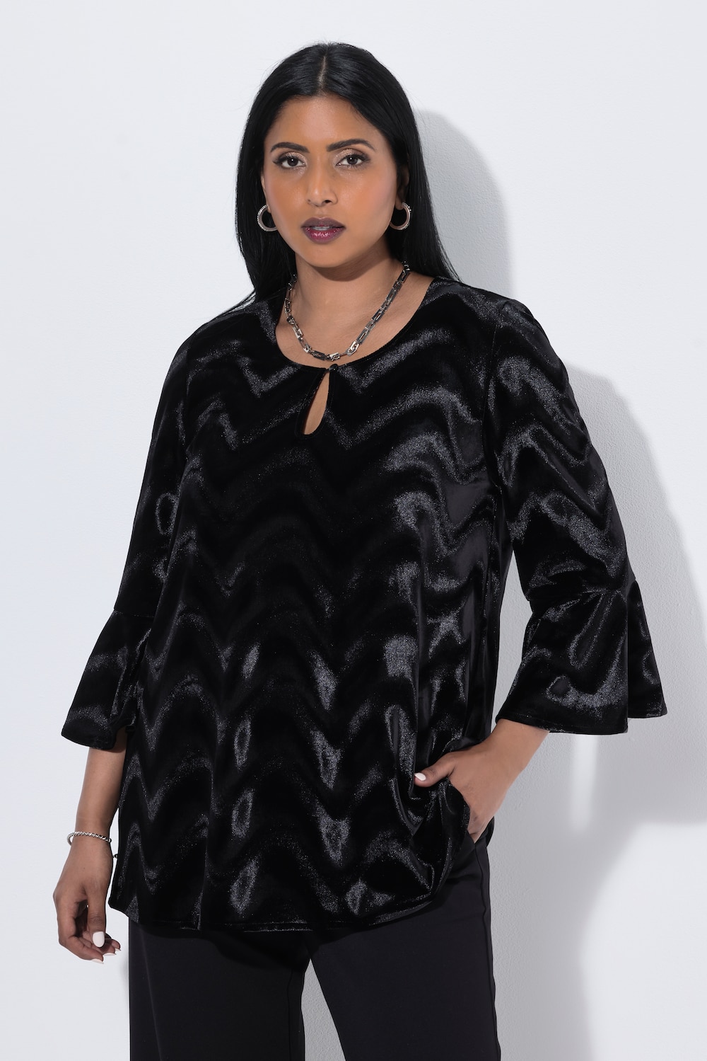 Samtbluse, Wellendesign, Rundhals, 3/4-Arm