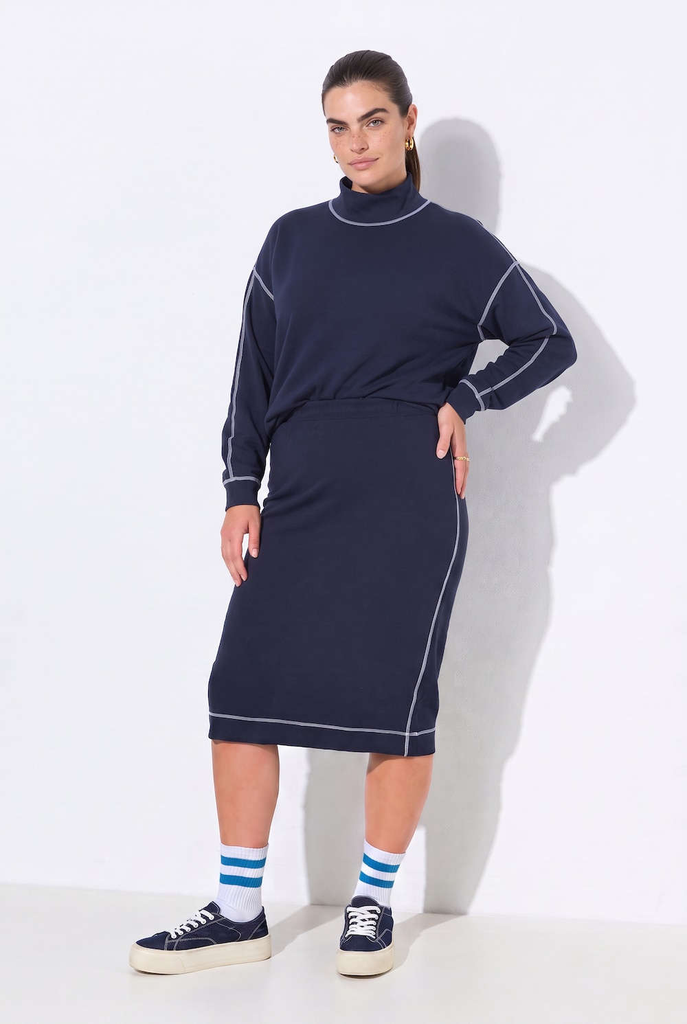 Midi-sweatnederdel, Regular Fit, farvede syninger