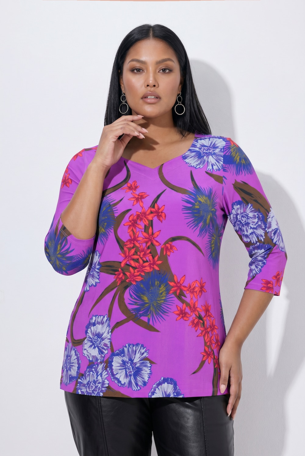Slinky-Shirt, Blüten, Herzausschnitt, 3/4-Arm