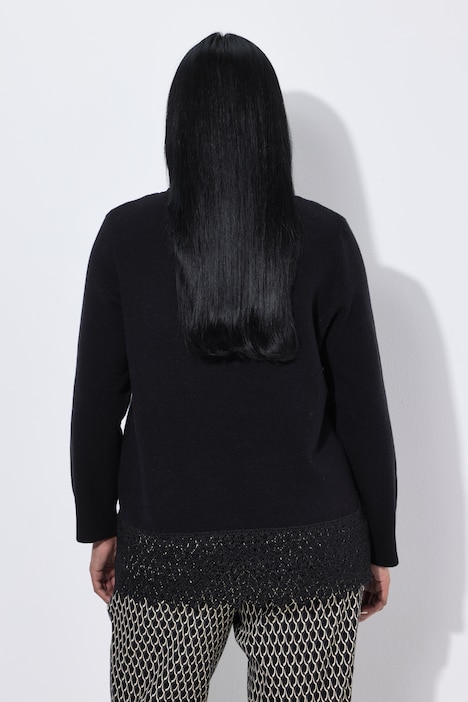 Pull avec large bordure en dentelle, col roulé en maille côtelée et manches longues