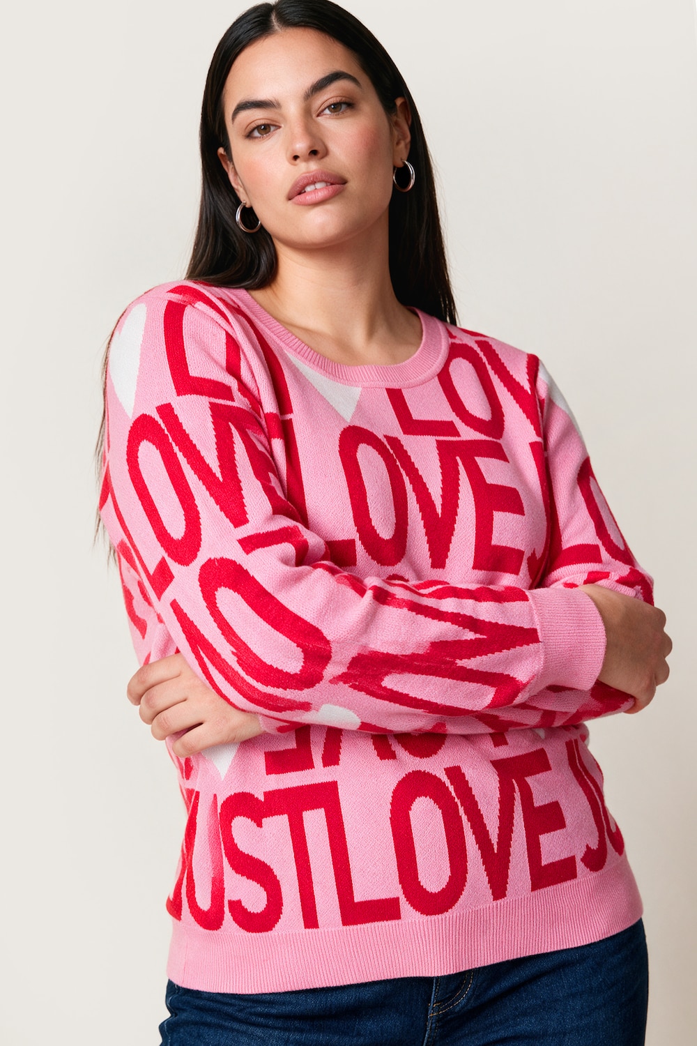 Pullover, Classic Fit, Buchstaben-Muster und Herzen