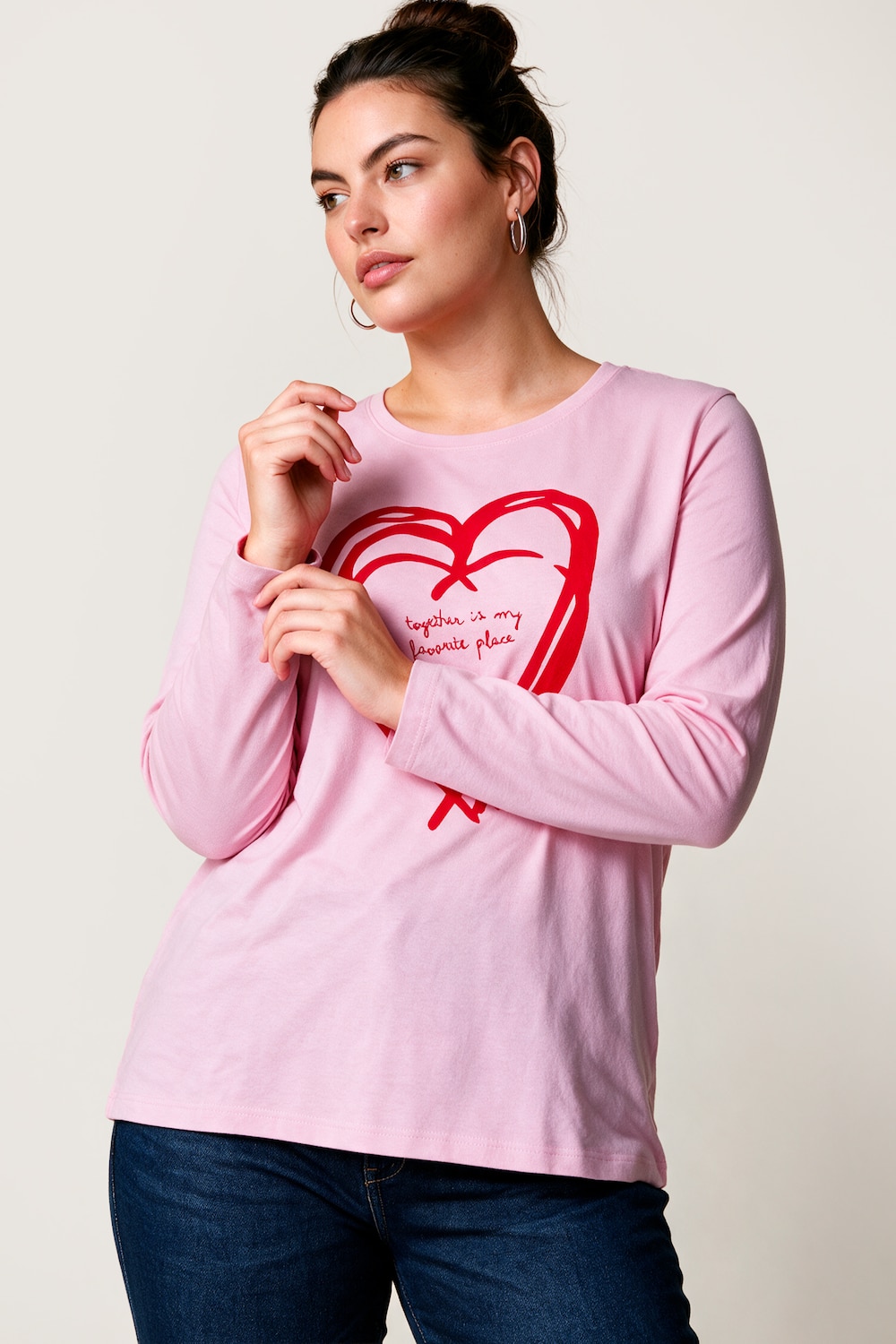 Langarmshirt, Classic Fit, Herz-Flockdruck, Rundhalsausschnitt