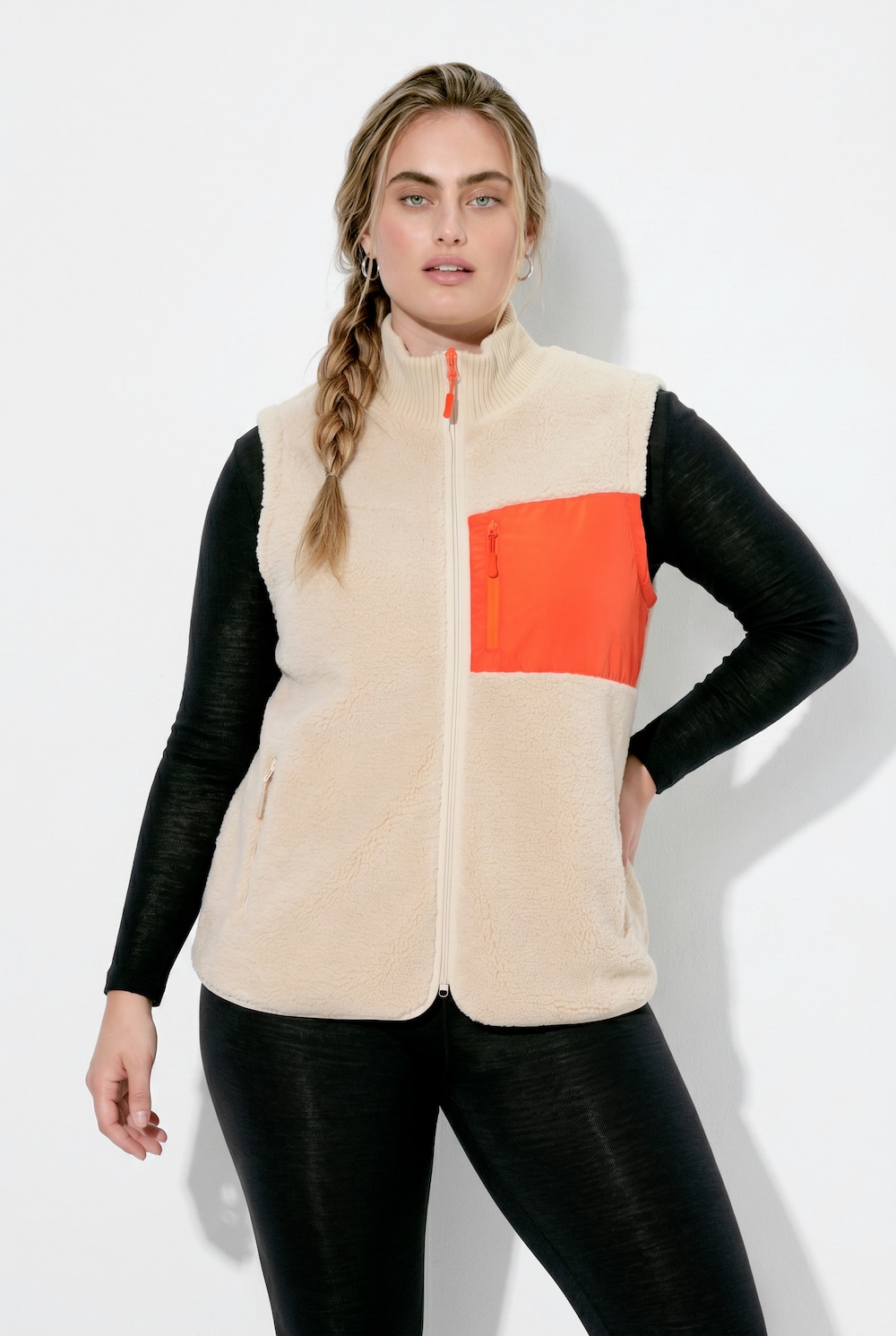 Teddyvest, ribstrikket ståkrave, uden ærmer