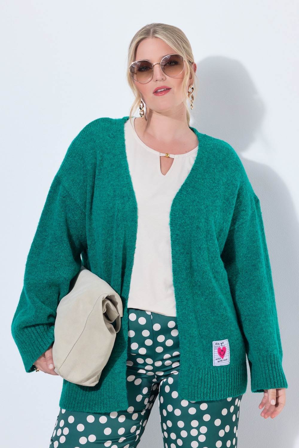 Strickjacke, Loose Fit, offene Form, Herz-Patch