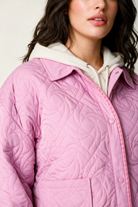 Steppjacke, bequeme Passform, Wellenstepp, Stick-Kanten