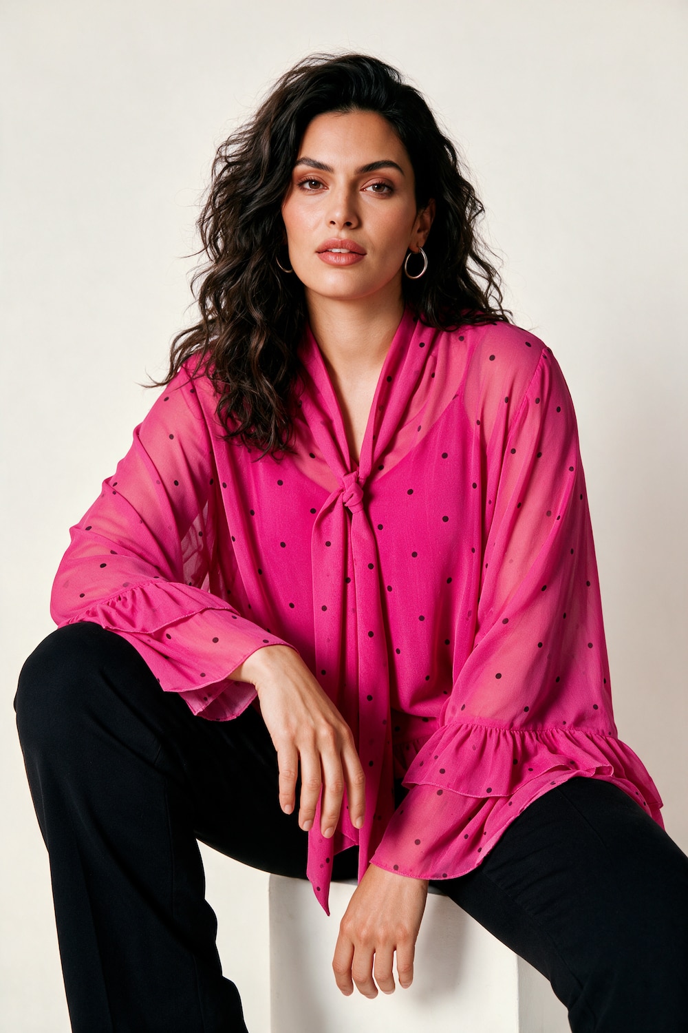 Volant-Bluse, oversized A-Linie, Dots, blickdichtes Top