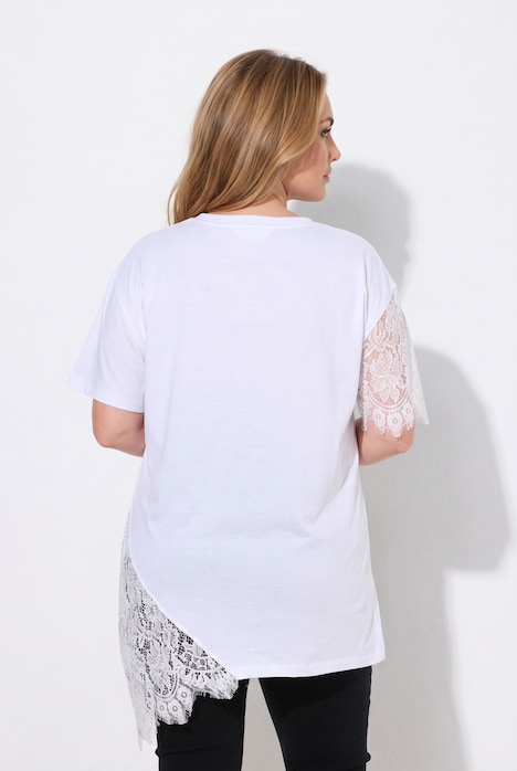 T-skjorte, rett passform, blondedetaljer, satengskrift