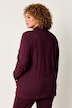 Veste en molleton avec passepoil, coupe confortable, col montant et poche kangourou