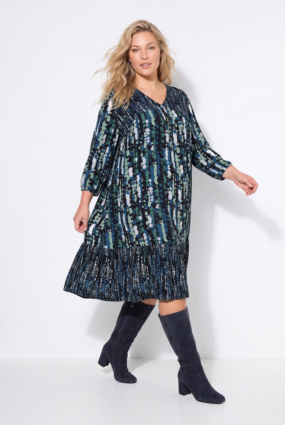 Kleid, A-Linie, gekräuselte Quernaht, 3/4-Ärmel
