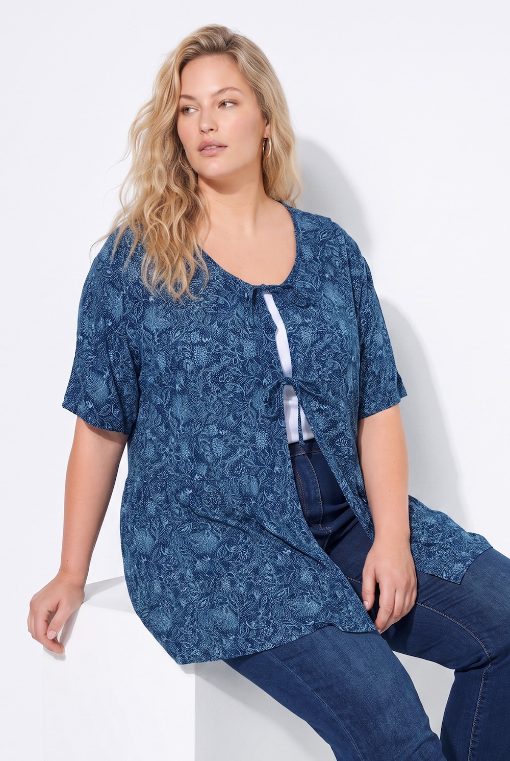 Bluse, A-Linie, Schleifen-Verschluss, Glocken-Halbarm
